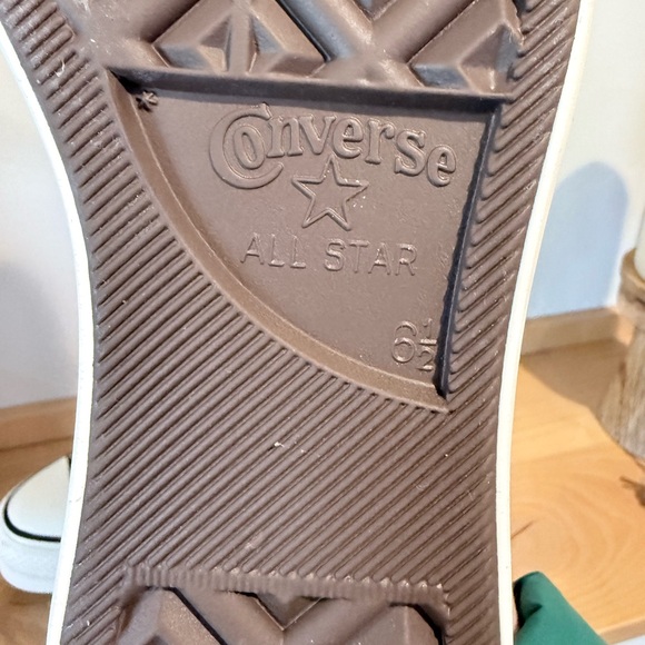 Converse Platform High-Tops - Picture 5 of 5